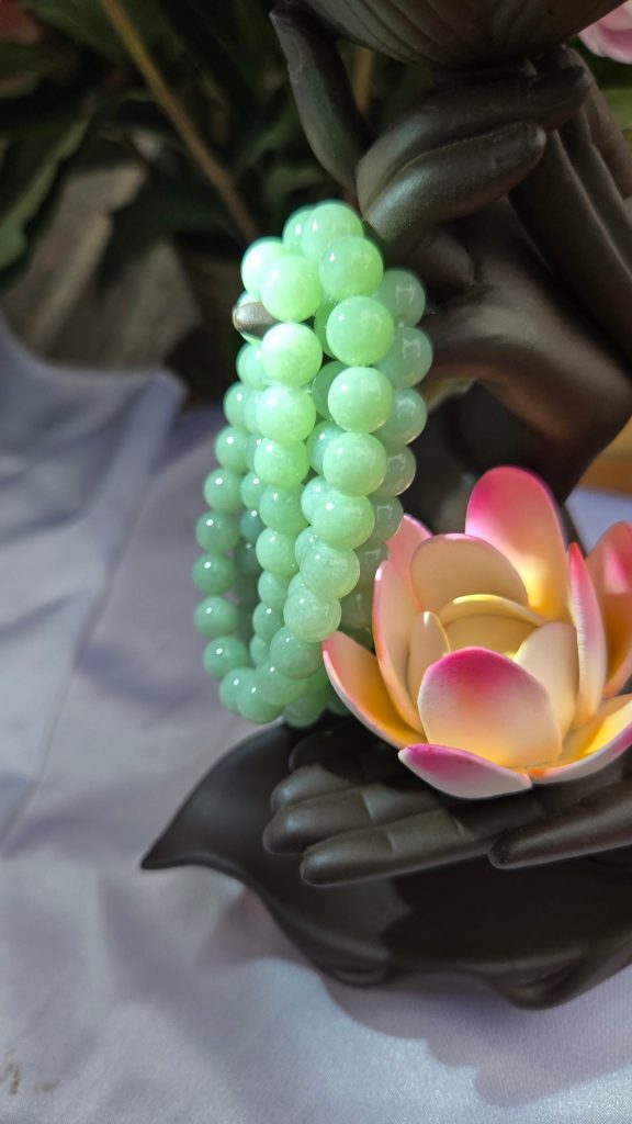 ✨ SIÊU PHẨM PHỈ THÚY XANH TÁO – ĐẲNG CẤP & MAY MẮN ✨ Chuỗi vòng tay ngọc phỉ thúy xanh táo hạt 8li – Tuyển chọn từ ngọc Myanmar tự nhiên, đẹp xuất sắc từng viên!